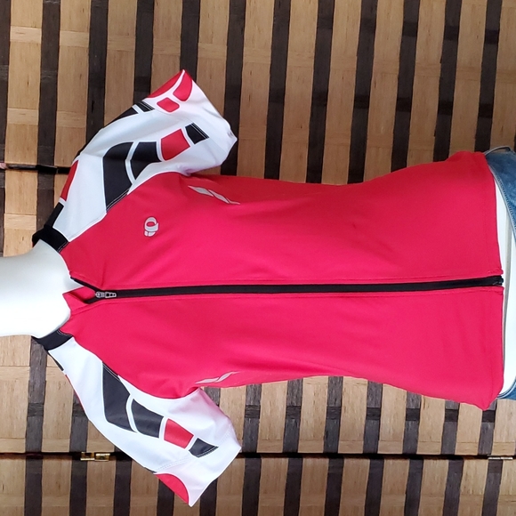 Pearl Izumi Tops - Pearl Izumi biking top